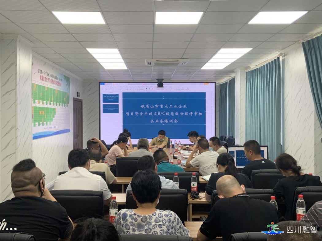 专业智囊团，轻松解忧难