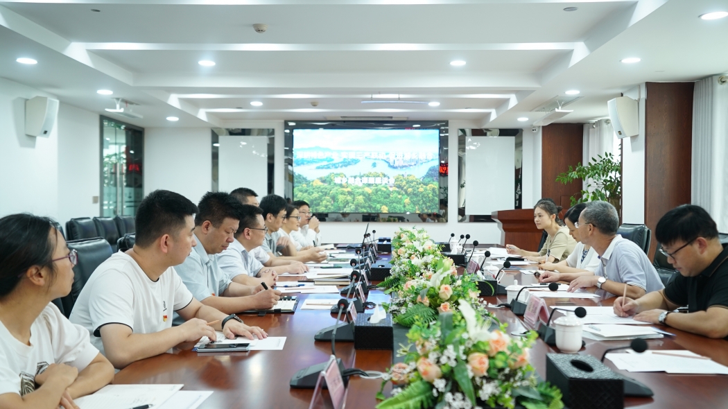 躬行“建乐合作”，贯彻七次全会，倾情增能强体，共建美丽乐山