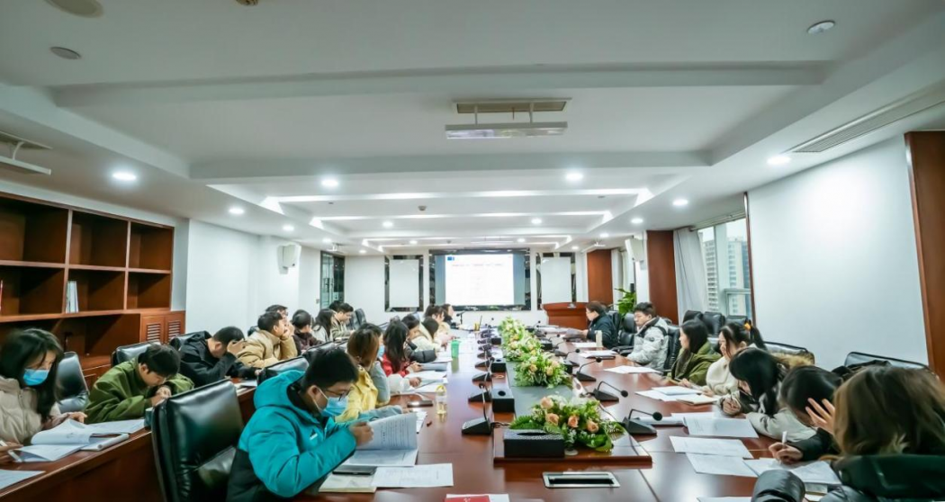 学深悟透生态文明新部署新要求，谱写美丽中国新篇章